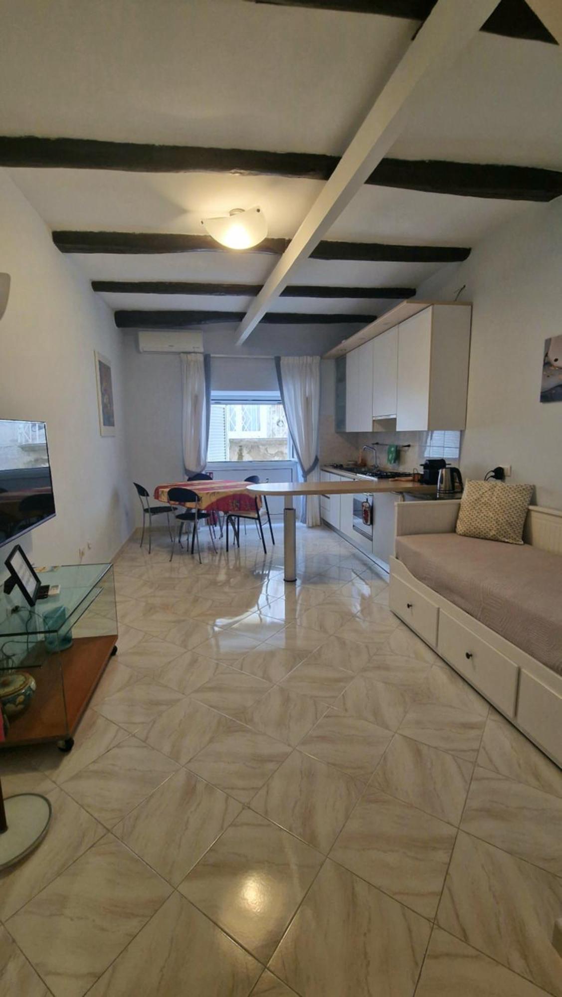 شقة Casa Di Gabri نابولي المظهر الخارجي الصورة
